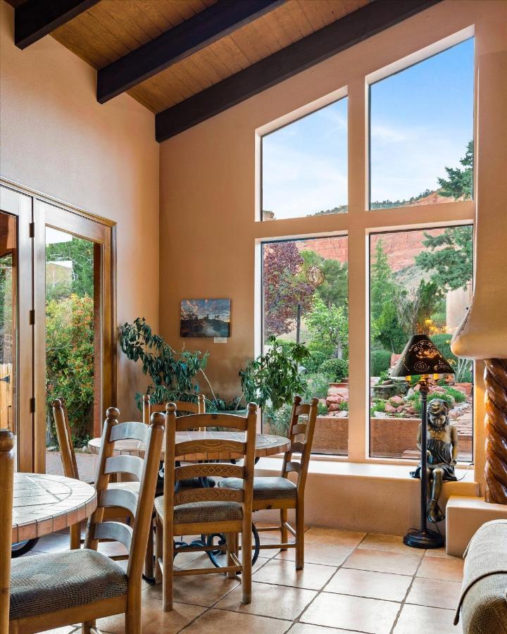Adobe Village Villa With Private Patio - Sunset Villa Седона Экстерьер фото
